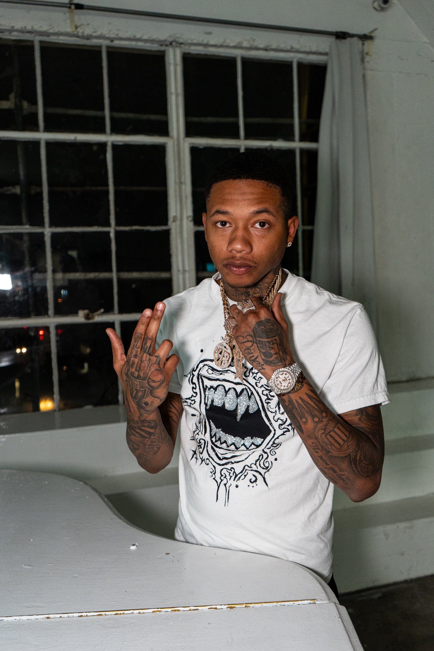 Rhinestone Diamond Bite - Arctic White