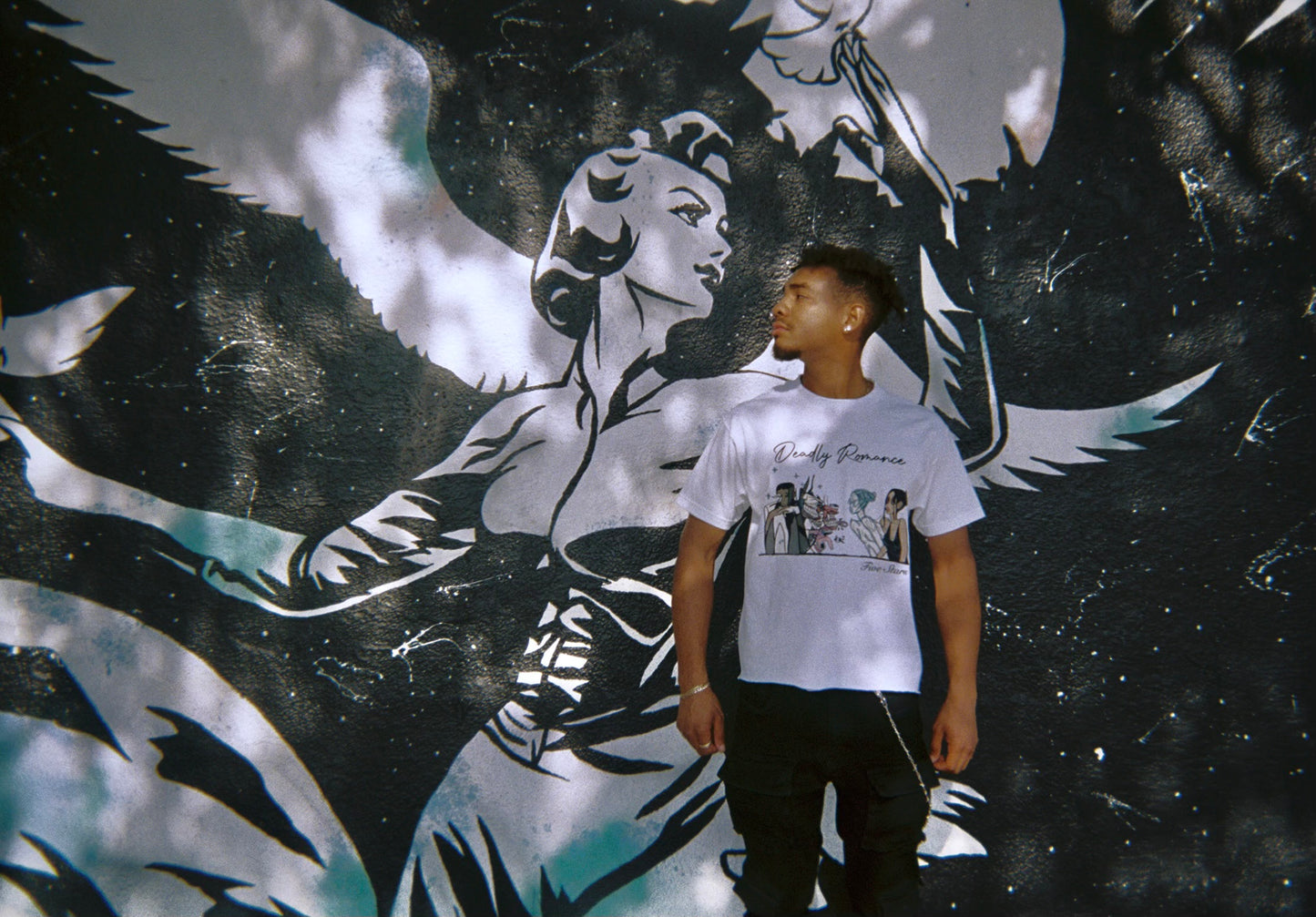 DEADLY ROMANCE CROPPED TEE - WHITE